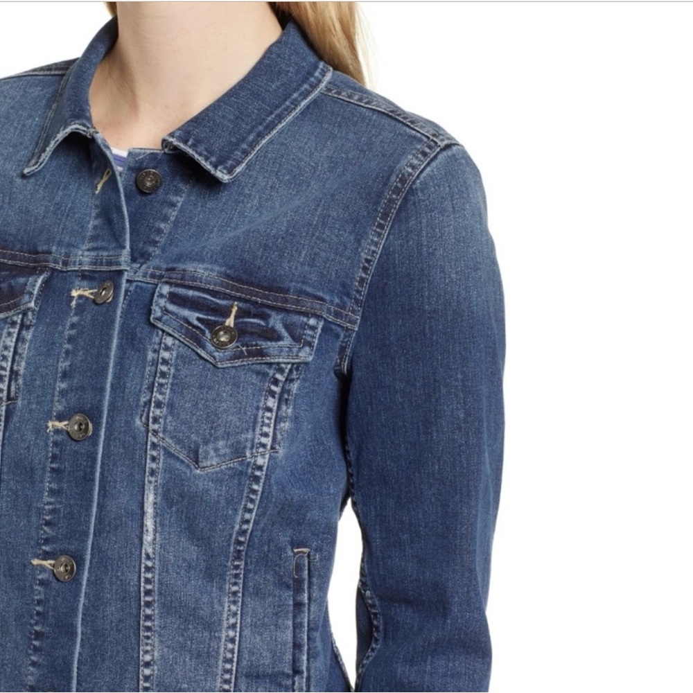 #6 - VINCE CAMUTO Women Jean JACKET Blue, Size - XS - Picture 7 of 8